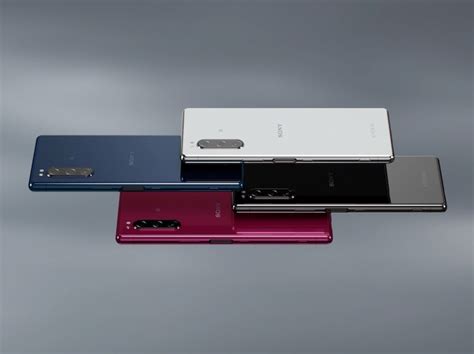 xperia5 中古 スマホの進化と中古市場の可能性